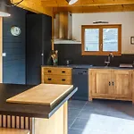Chalet Warm Modern Near Thollon-les-Memises