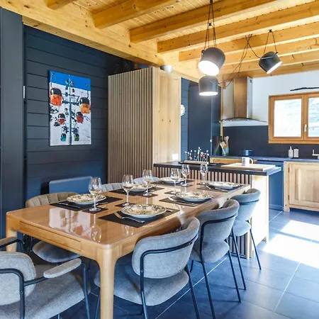 Chalet Warm Modern Near Thollon-les-Memises